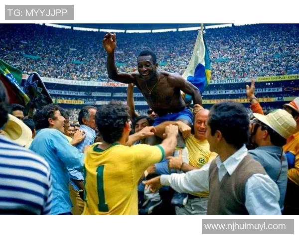 全球球星风采尽览 足球传奇瞬间汇聚高清图片集