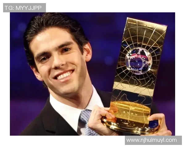 全面展示世界顶级足球球星信息卡及其辉煌职业生涯与经典瞬间 全面展示世界顶级足球球星信息卡及其辉煌职业生涯与经典瞬间