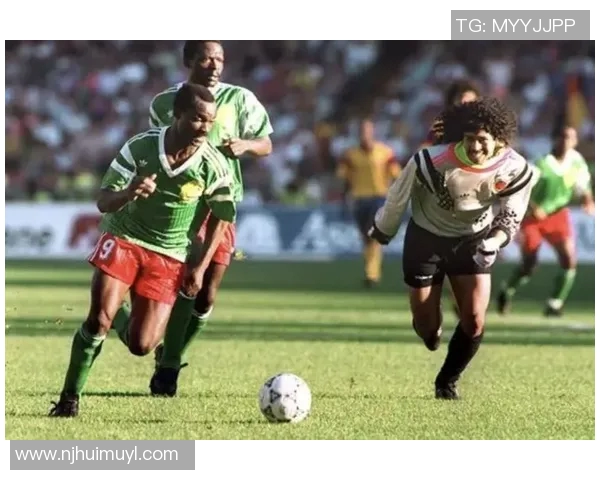 喀麦隆足球传奇球星的崛起与成就：从国内联赛到国际赛场的辉煌历程