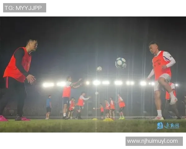 足球破坏球星的逆袭之路与绿茵场上惊心动魄的故事 足球破坏球星的逆袭之路与绿茵场上惊心动魄的故事